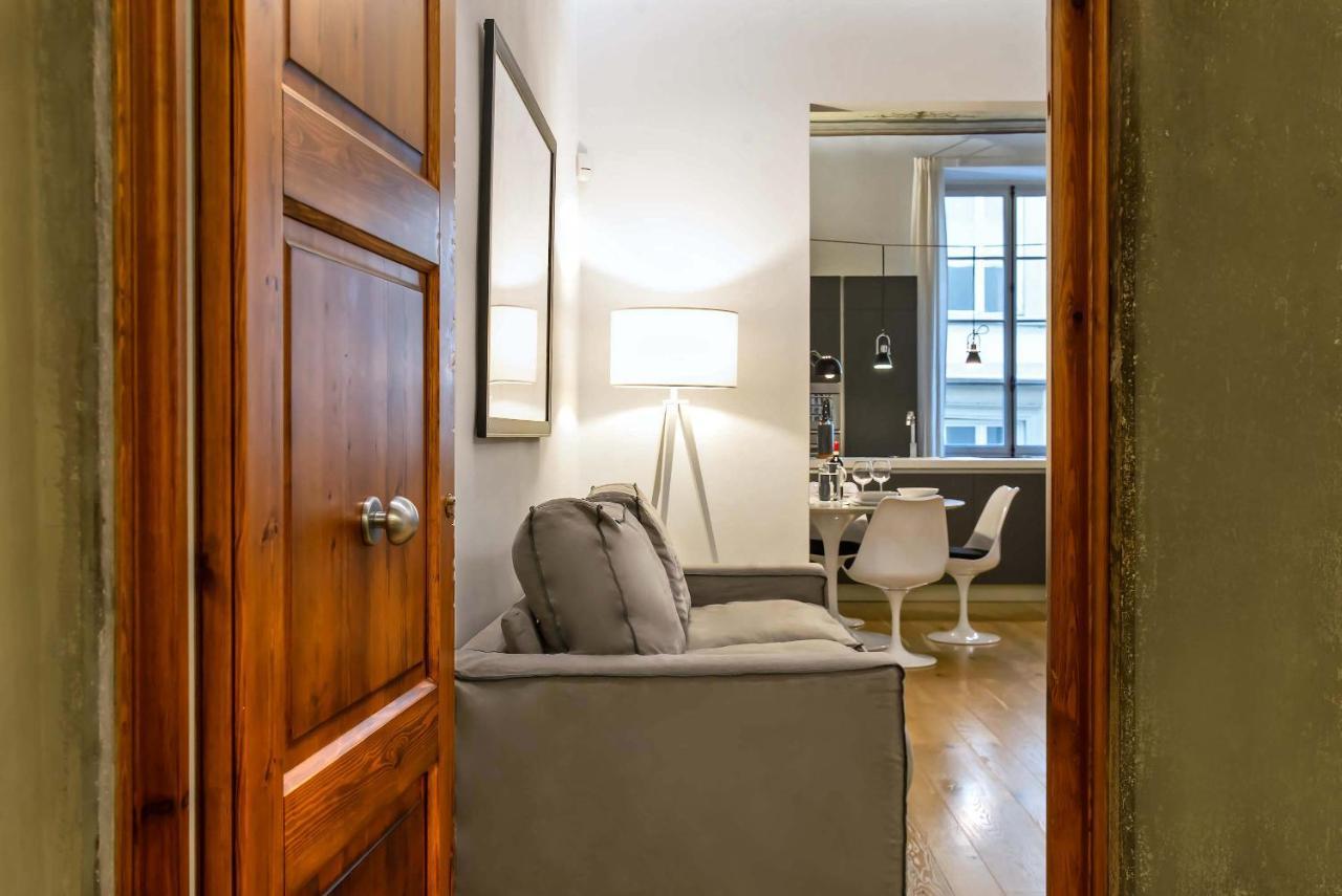 The Charm Of Santa Croce Apartamento Florença Exterior foto